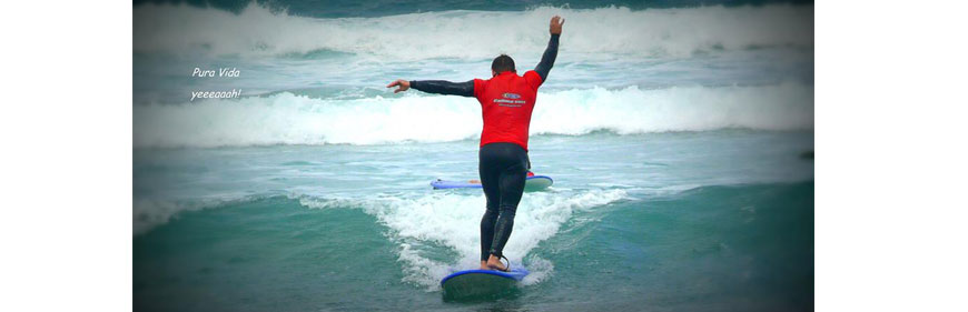Practicar el surf en lanzarote es mas agradable con una media de 23o al ano