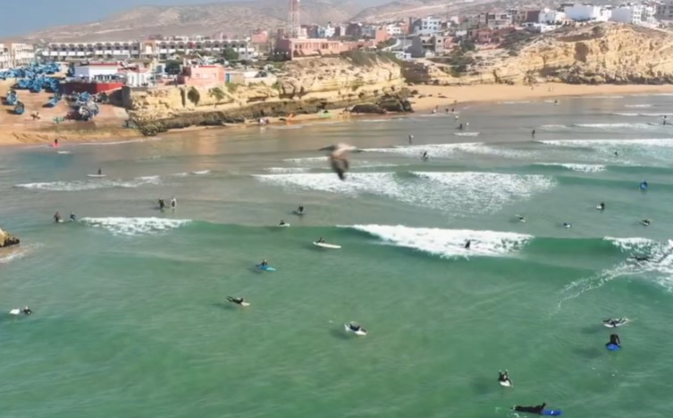 Essaouira olas surf escuela